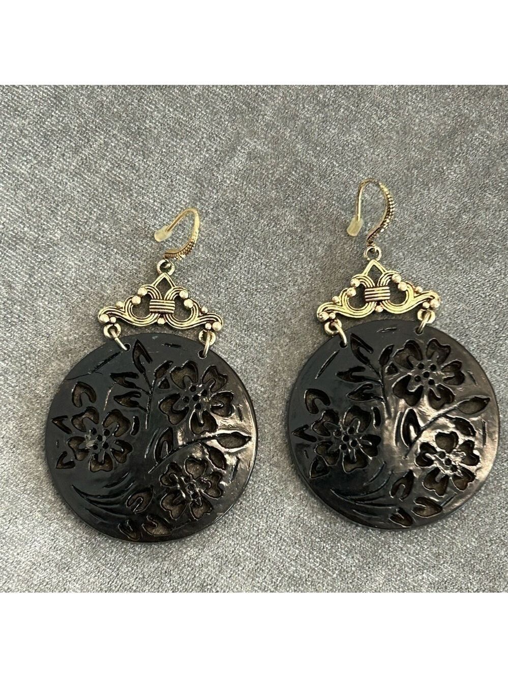 AVON 2007 "Filigree Faux Tortoise Earrings" Rhinestones accents flower tree